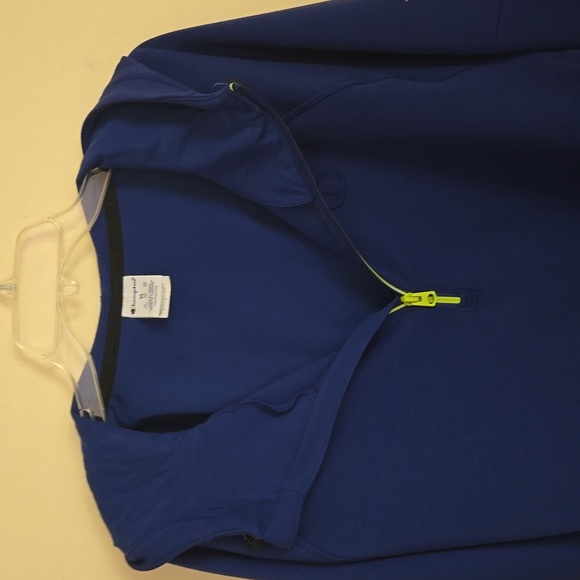 Champion debossed hoodie - Picture 6 of 9